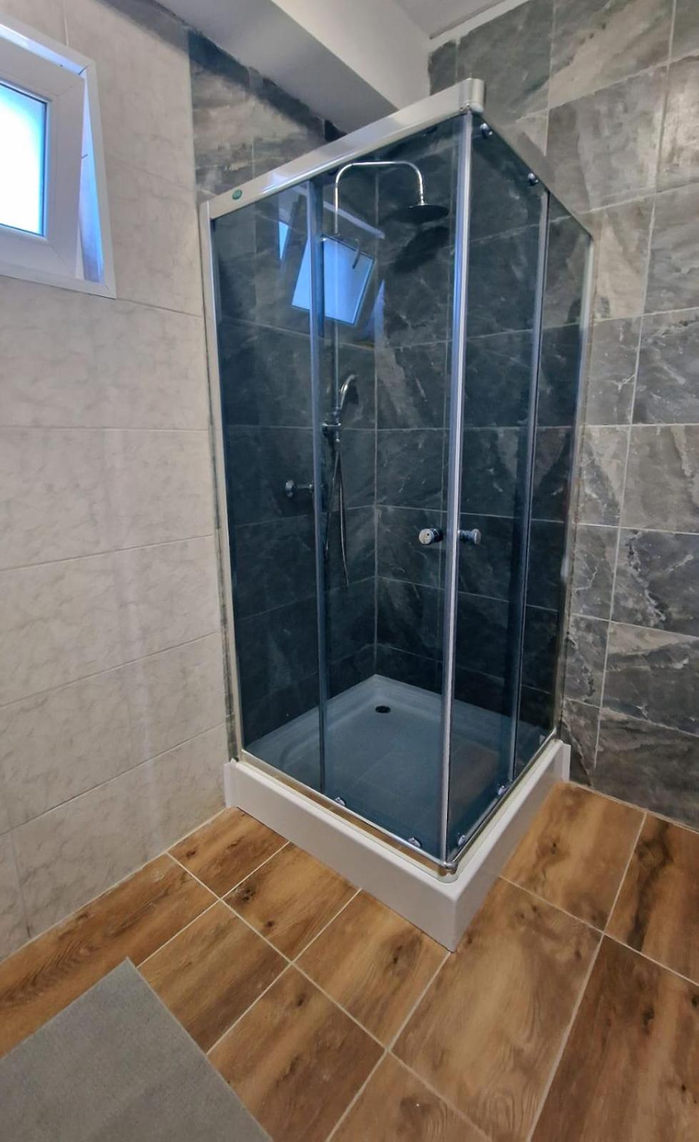 Apartman Lena Tusilovic Exteriér fotografie