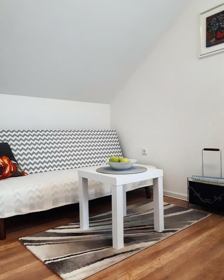 Apartman Lena Tusilovic Exteriér fotografie