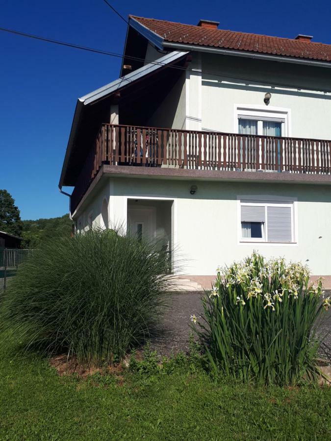 Apartman Lena Tusilovic Exteriér fotografie